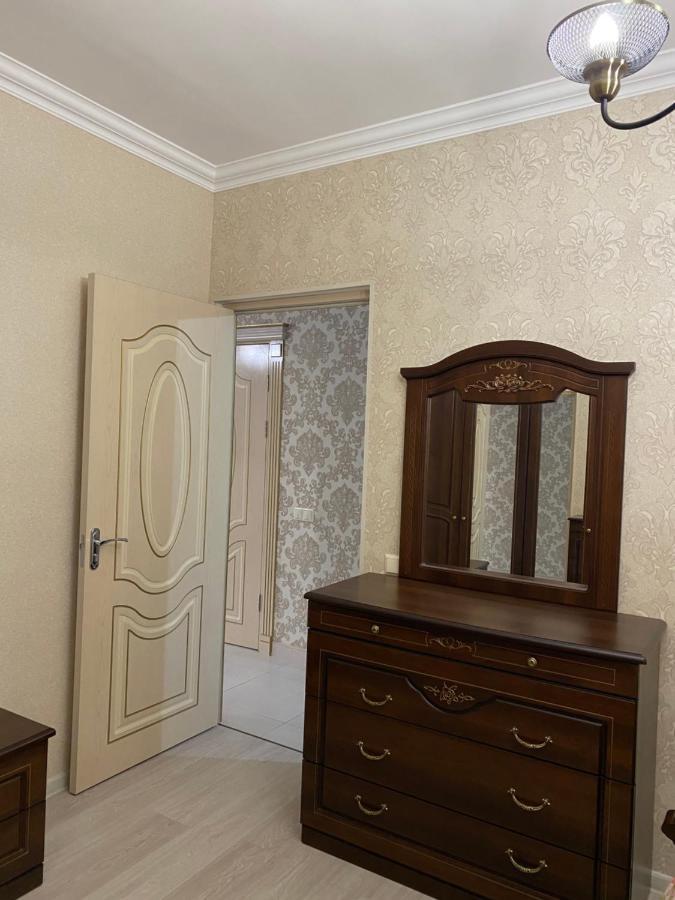 Уютная Квартира Со Всеми Удобствами Erivan Exterior foto